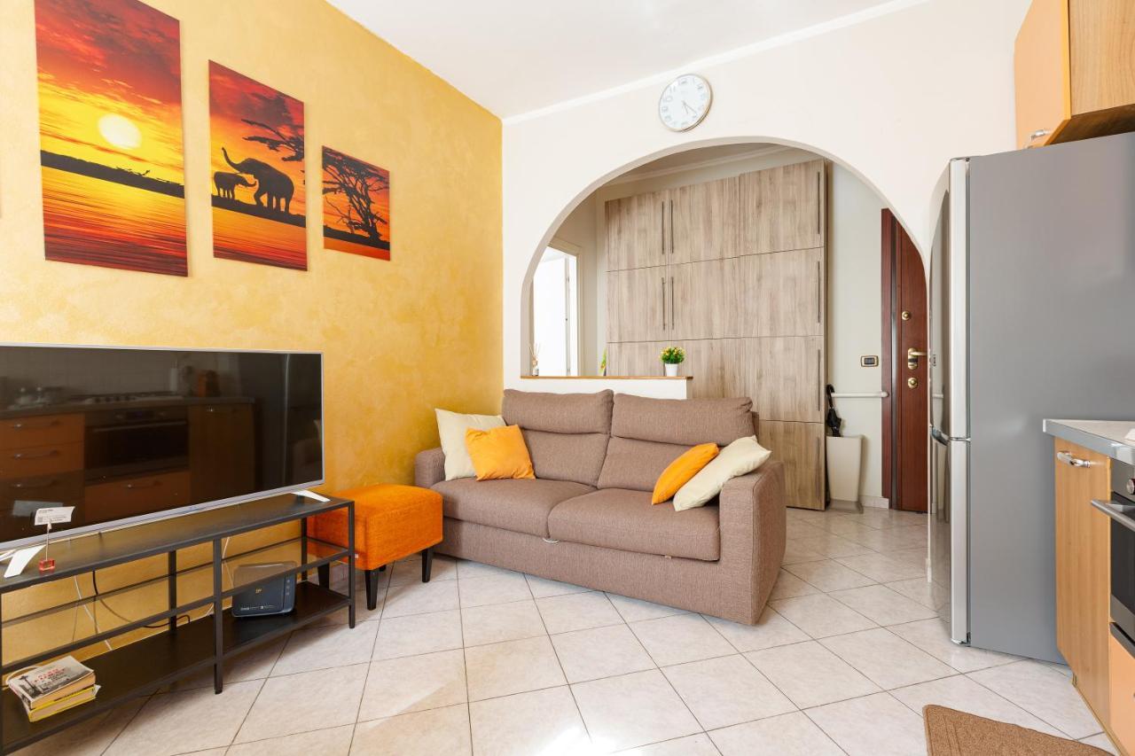 Udine M2 Balcony Apt Apartment Milan Luaran gambar