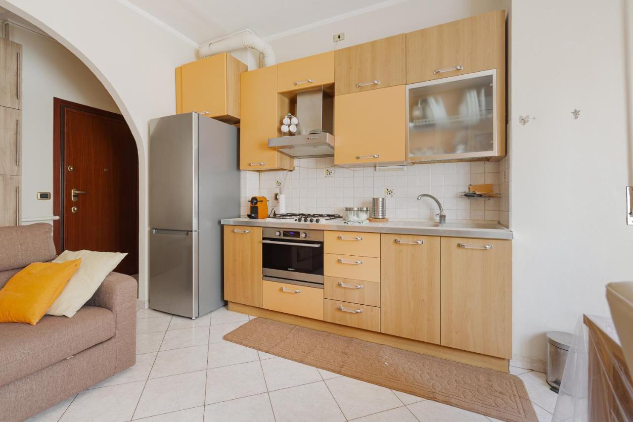 Udine M2 Balcony Apt Apartment Milan Luaran gambar