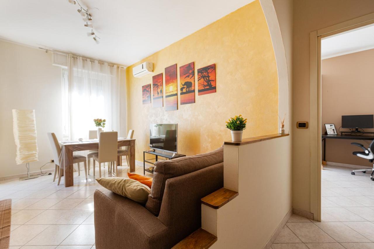 Udine M2 Balcony Apt Apartment Milan Luaran gambar