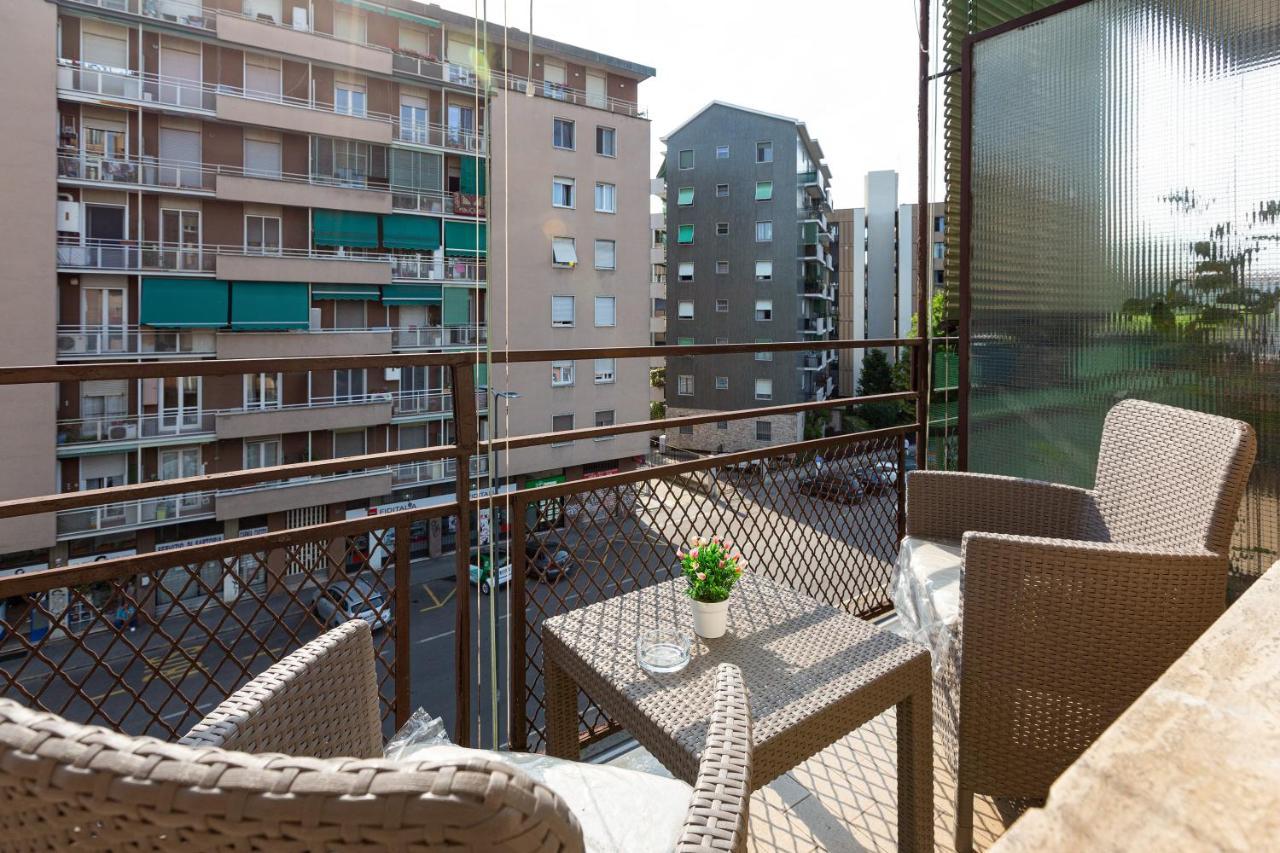 Udine M2 Balcony Apt Apartment Milan Luaran gambar